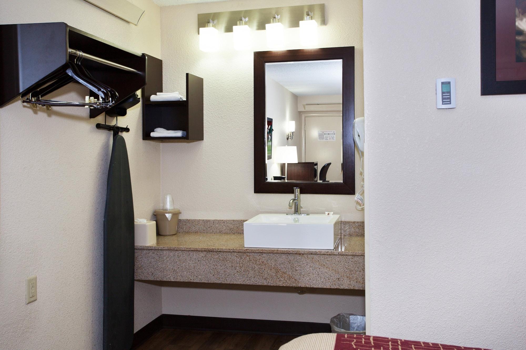 Red Roof Inn Plus+ Nashville Fairgrounds מראה חיצוני תמונה