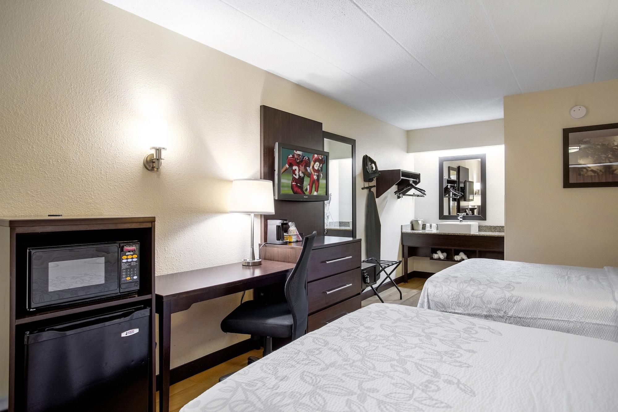 Red Roof Inn Plus+ Nashville Fairgrounds מראה חיצוני תמונה